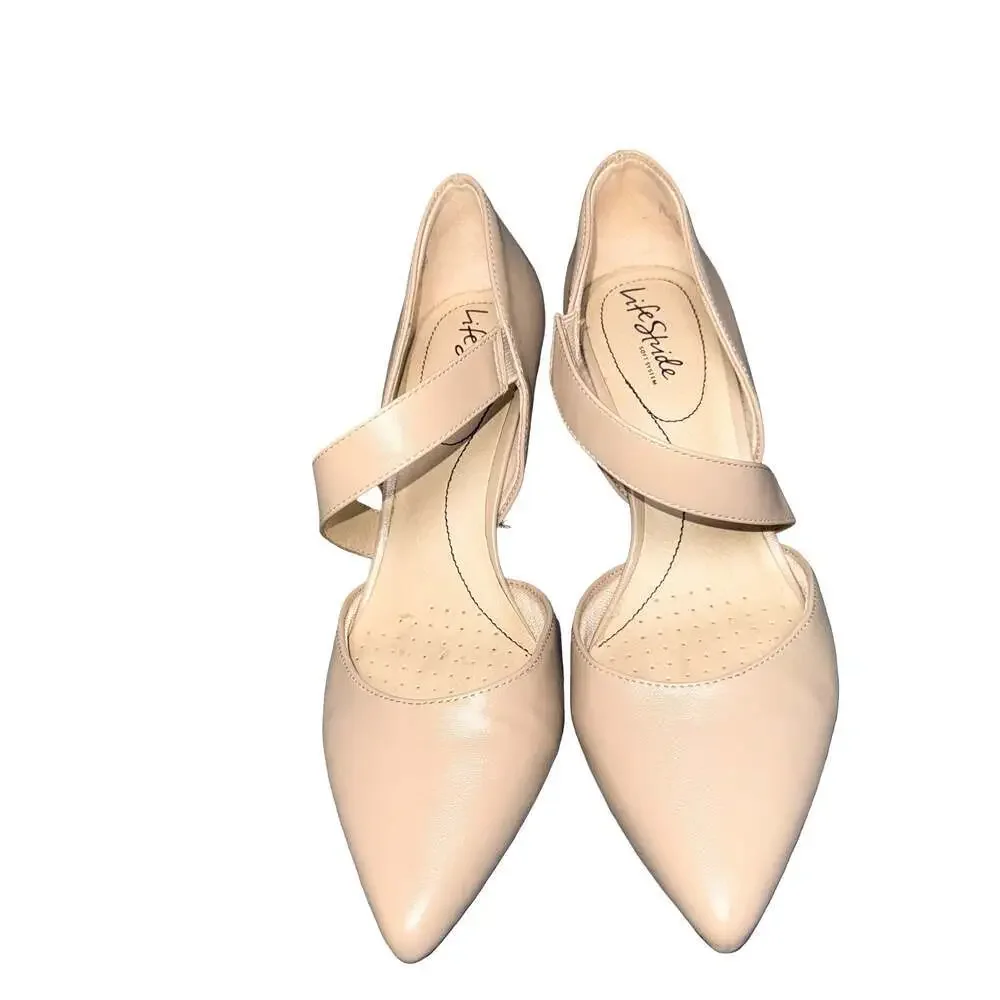 LifeStride Suki Nude Pointed Toe Kitten Heel Pumps Size 8.5M